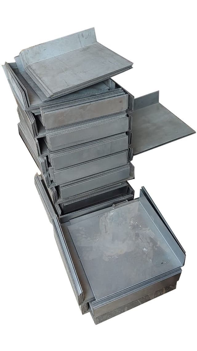 Rolling shutter L bracket